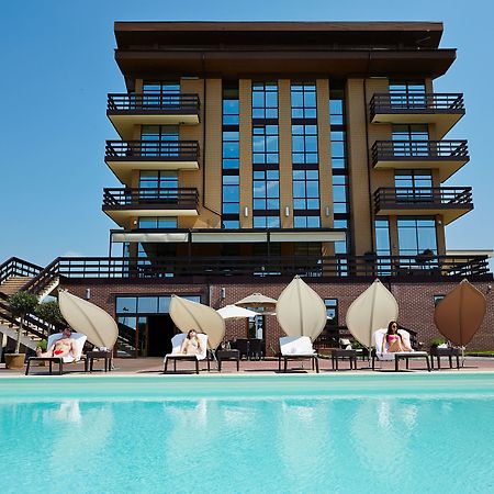 Superior Golf And Spa Resort Charkiw Exterior foto