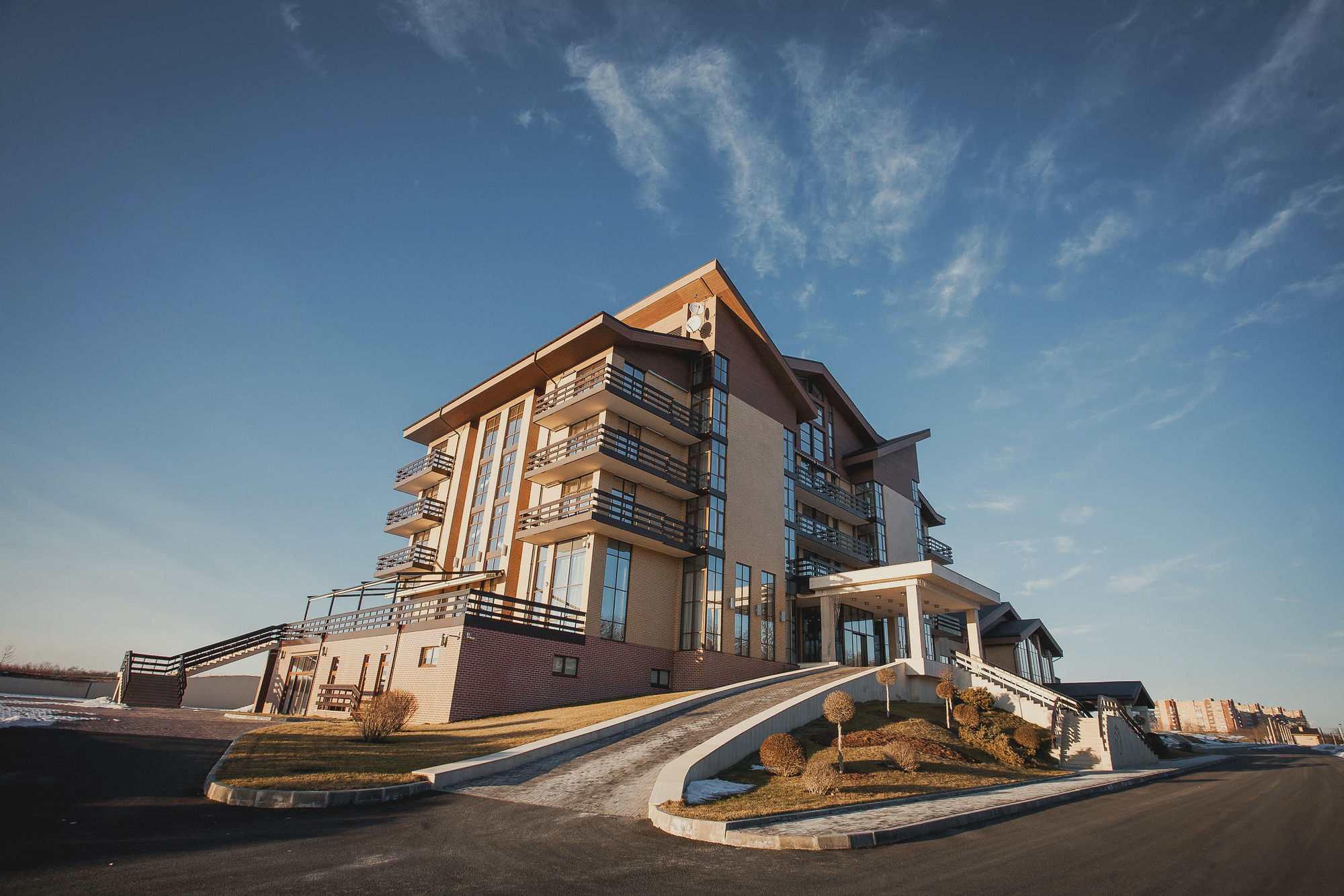 Superior Golf And Spa Resort Charkiw Exterior foto