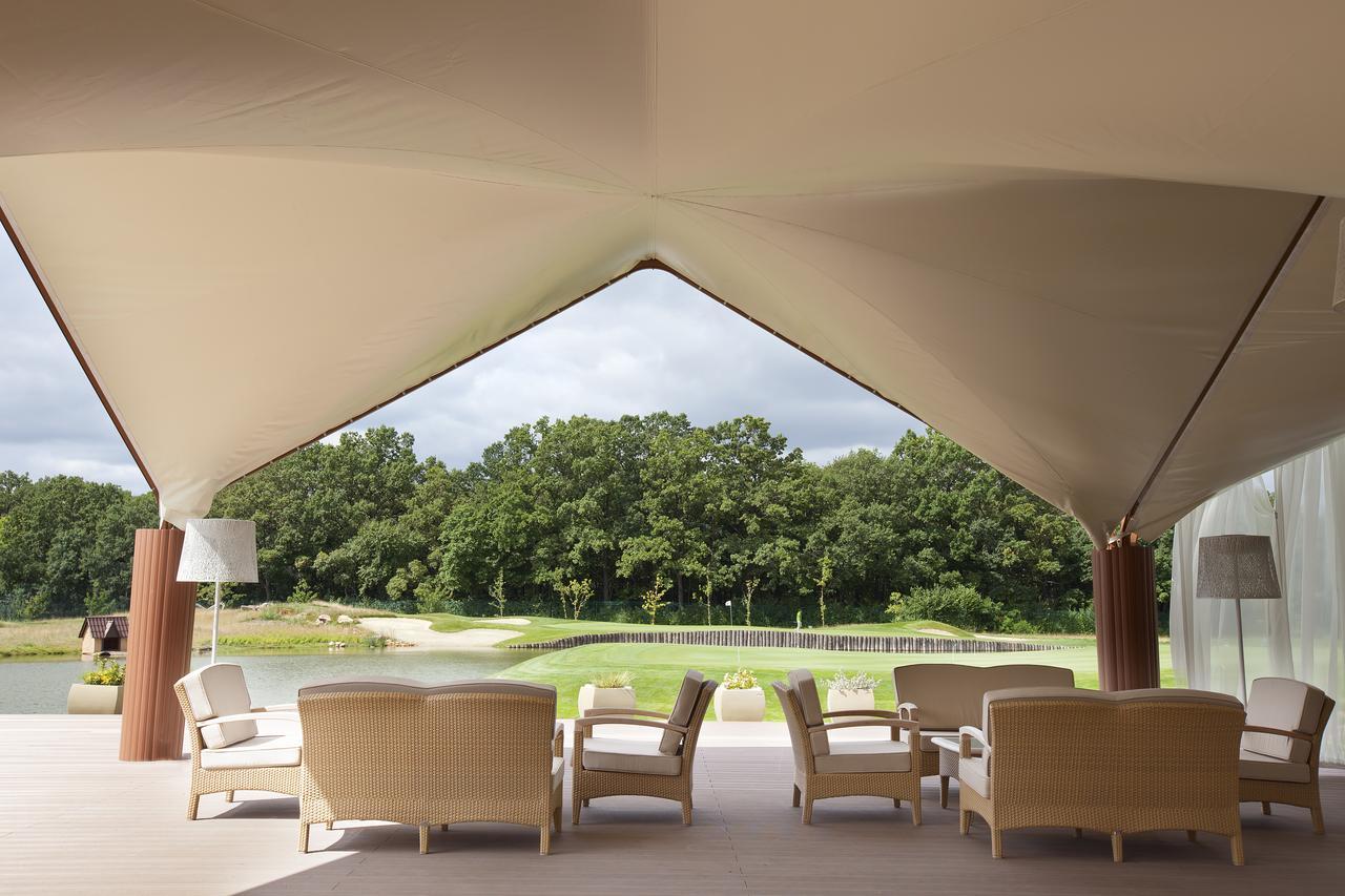 Superior Golf And Spa Resort Charkiw Exterior foto