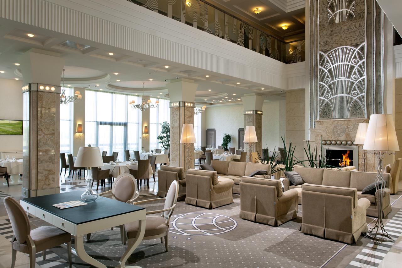 Superior Golf And Spa Resort Charkiw Exterior foto