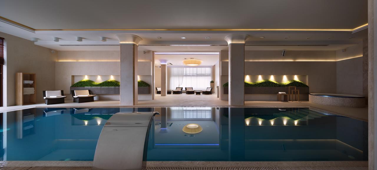 Superior Golf And Spa Resort Charkiw Exterior foto